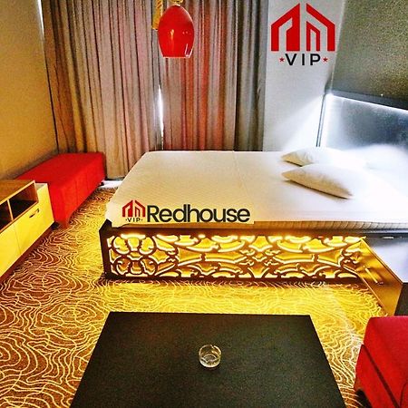 Red House Vip Apartmant Suites Истанбул Екстериор снимка