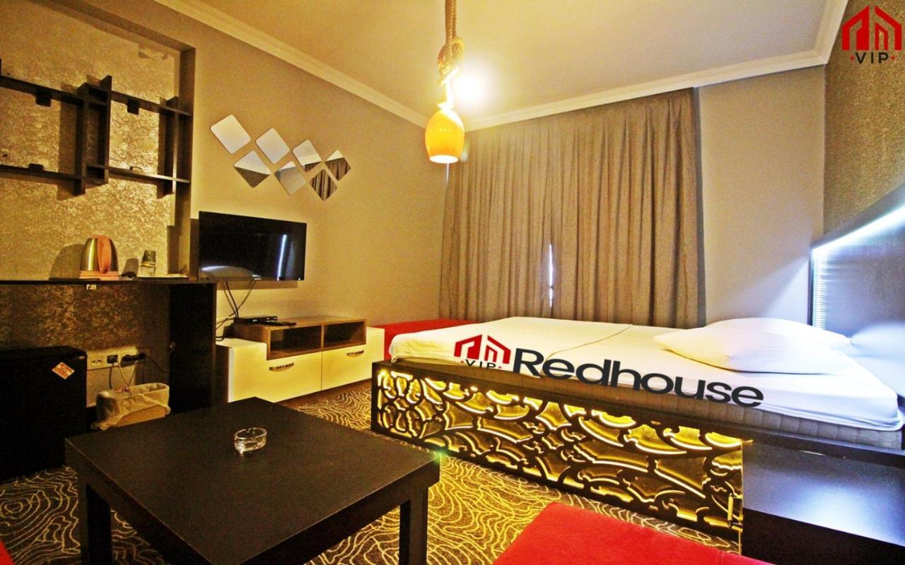 Red House Vip Apartmant Suites Истанбул Екстериор снимка