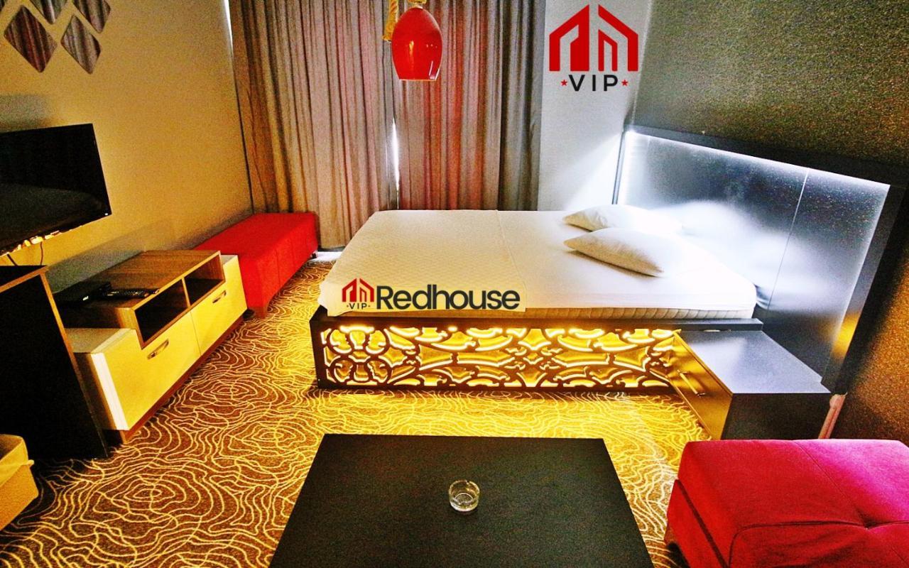 Red House Vip Apartmant Suites Истанбул Екстериор снимка
