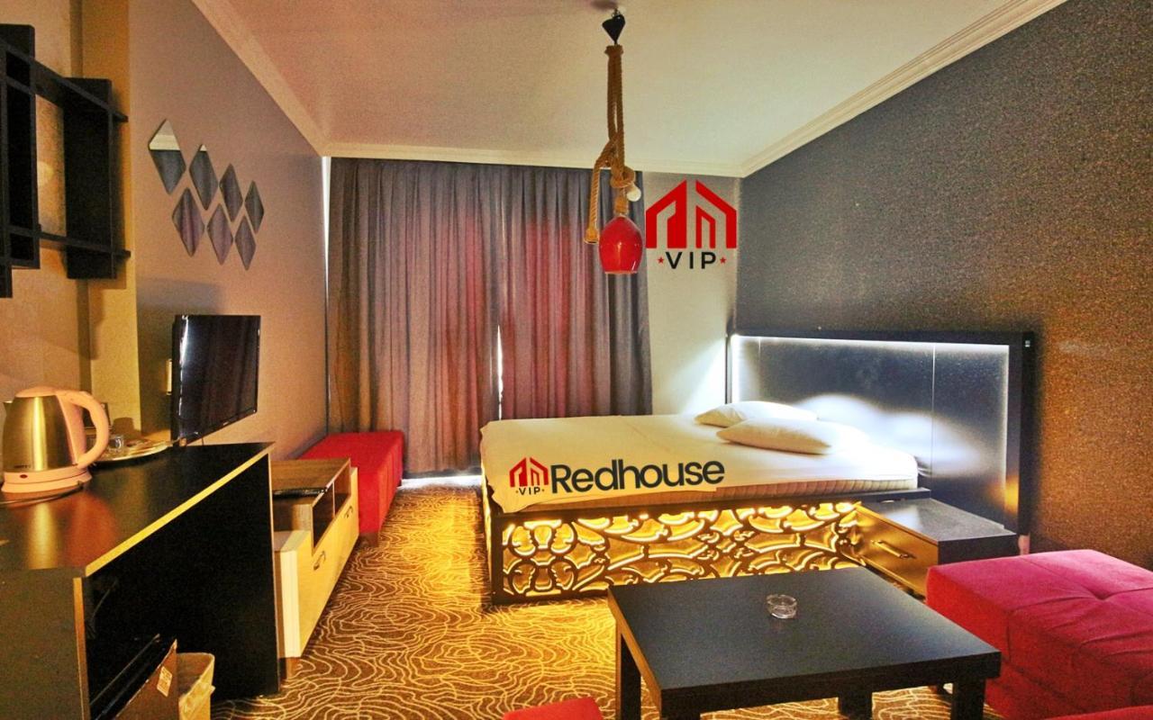 Red House Vip Apartmant Suites Истанбул Екстериор снимка