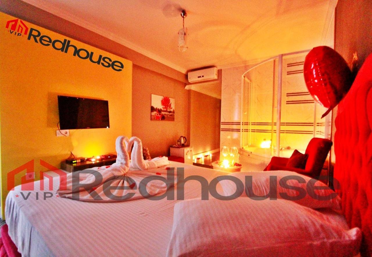 Red House Vip Apartmant Suites Истанбул Екстериор снимка