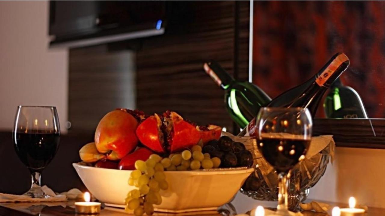 Red House Vip Apartmant Suites Истанбул Екстериор снимка