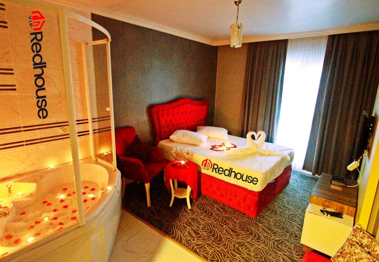 Red House Vip Apartmant Suites Истанбул Екстериор снимка