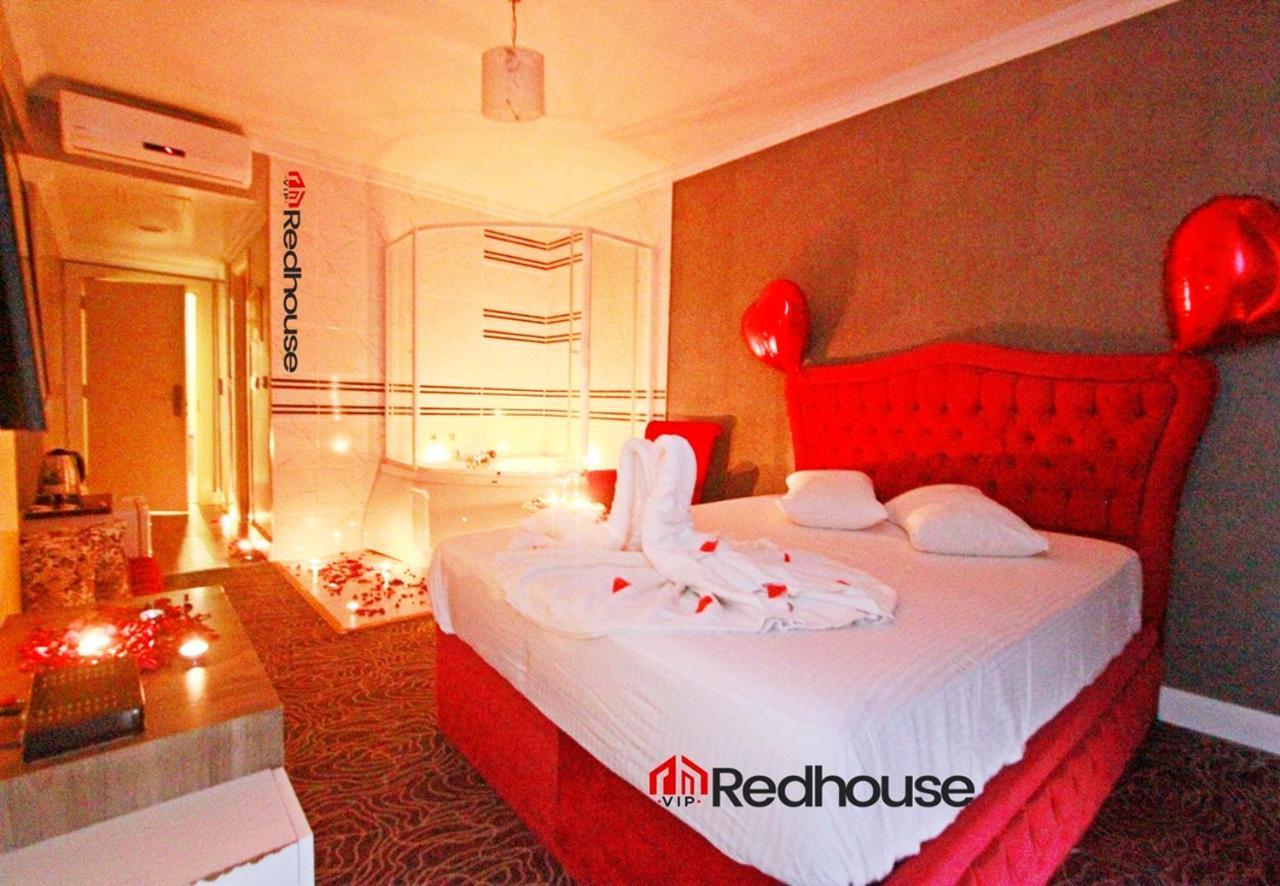 Red House Vip Apartmant Suites Истанбул Екстериор снимка